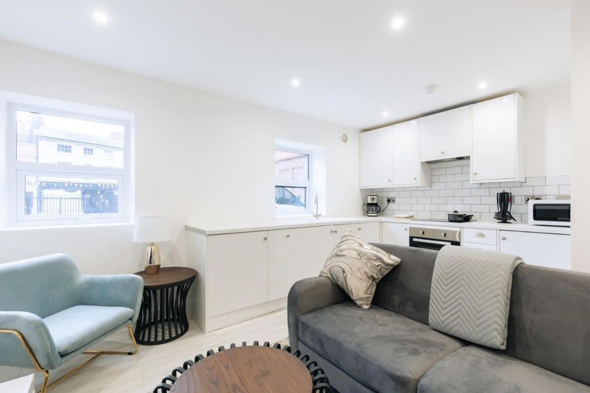 Modern 1 Bedroom Apartment In Central Ipswich Exterior foto