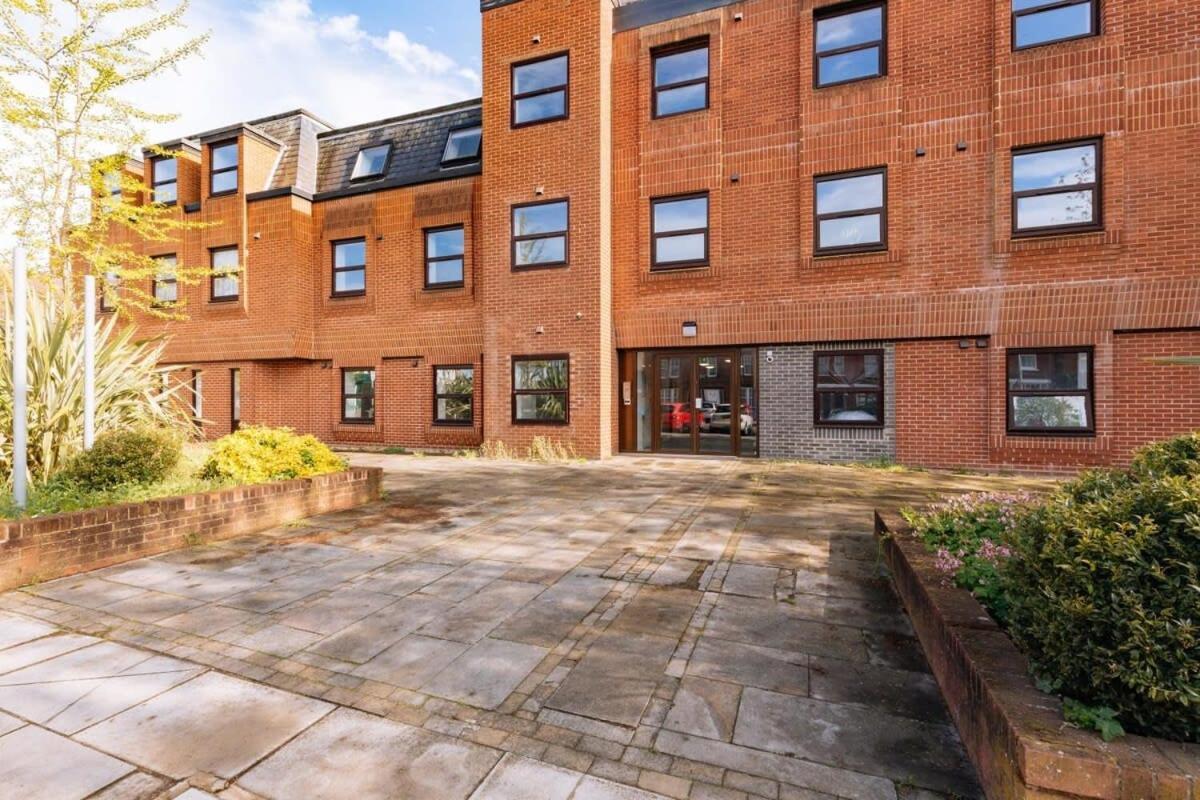 Modern 1 Bedroom Apartment In Central Ipswich Exterior foto